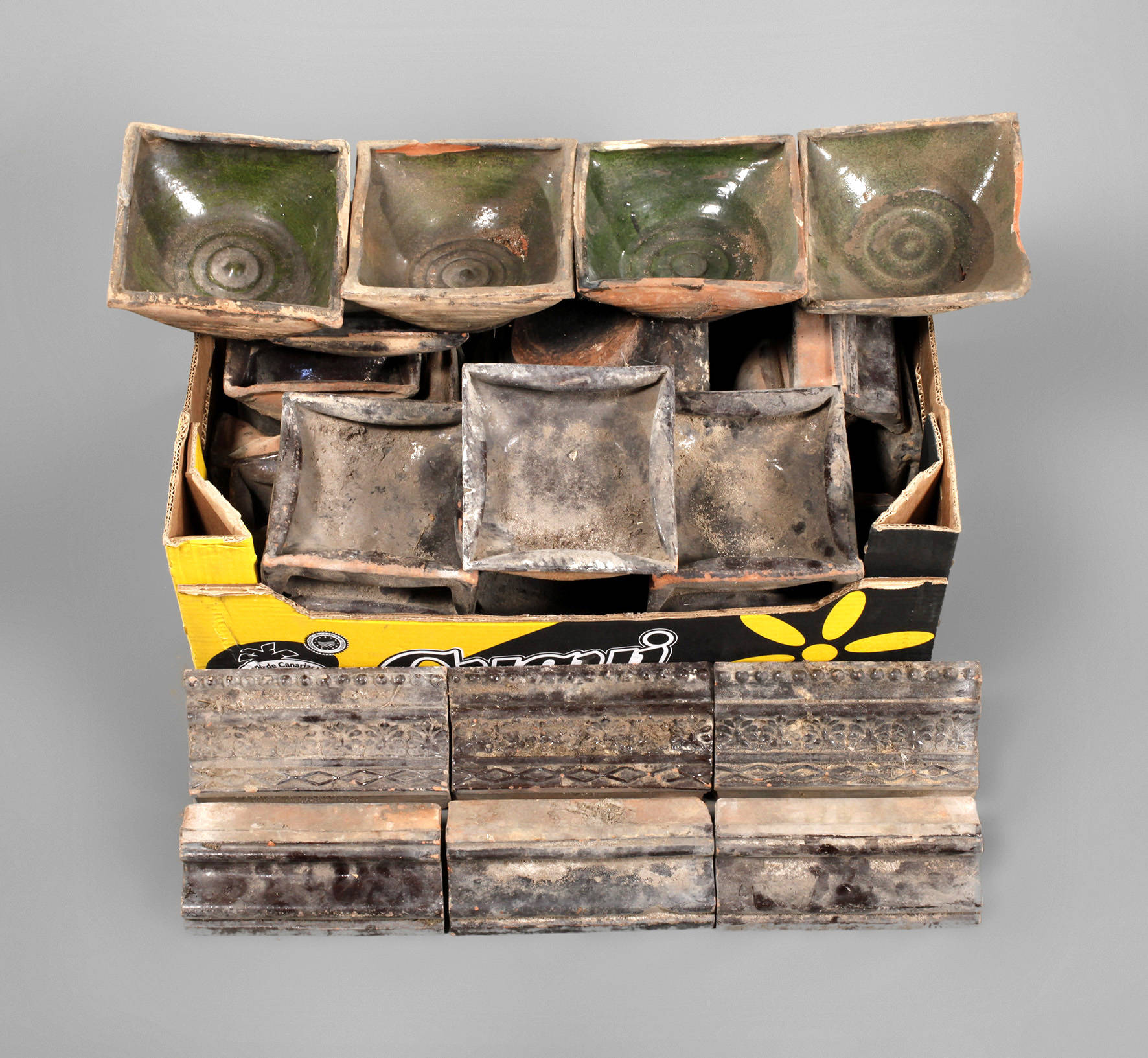 Konvolut Schüsselkacheln