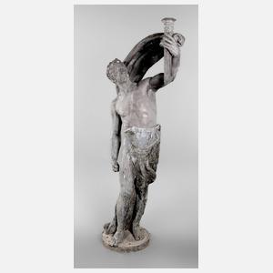 Lebensgroße Gartenfigur