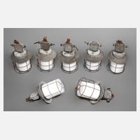 Sieben Industrielampen111