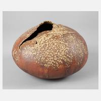 Marta Hörr ”Aufgebrochenes Kugelgefäß”111