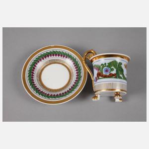 Vitrinentasse mit Sphingendekor