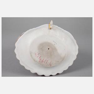 Fraureuth Rokokodame mit Kakadu