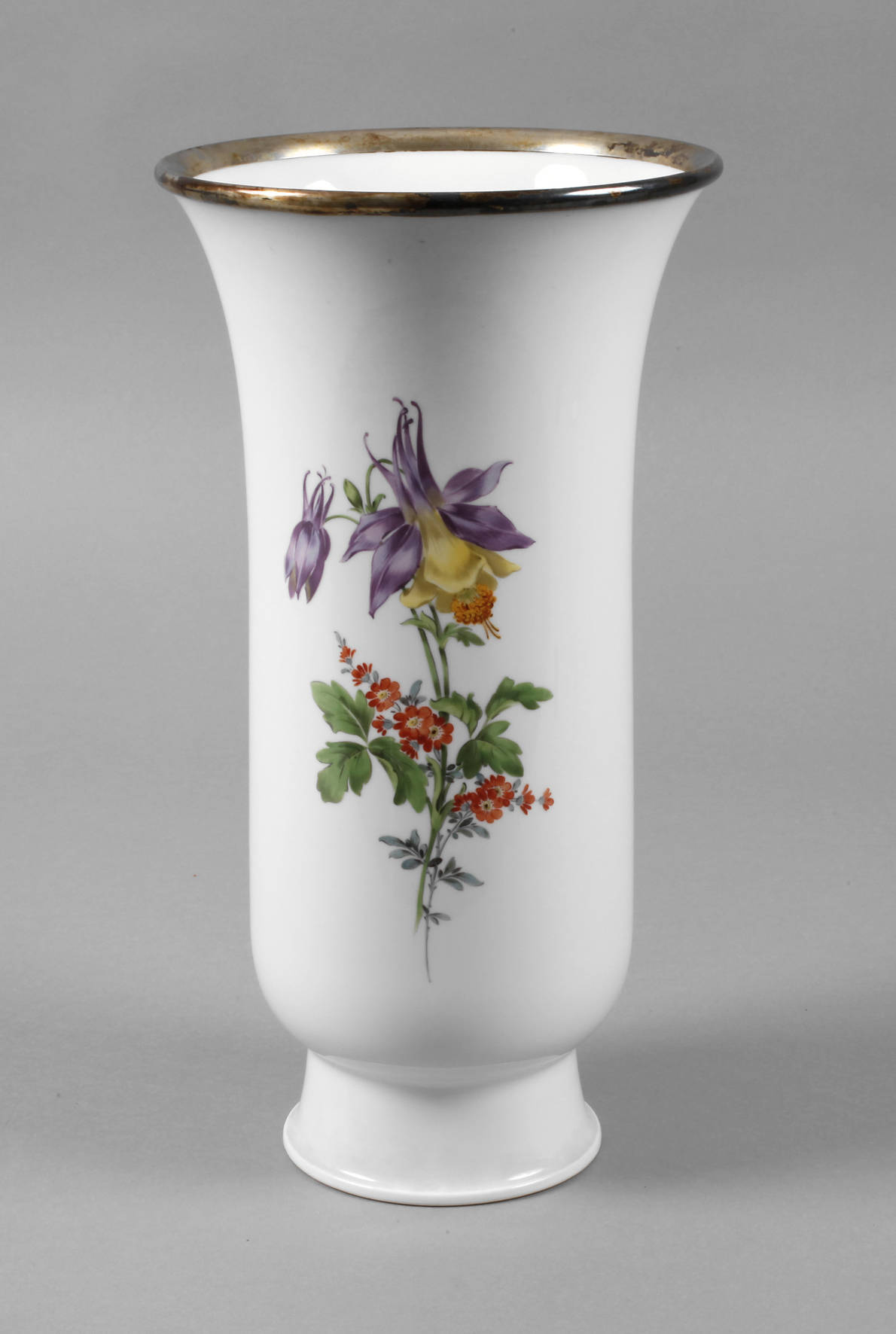 Meissen Vase ”Blume 2” mit Silberrand