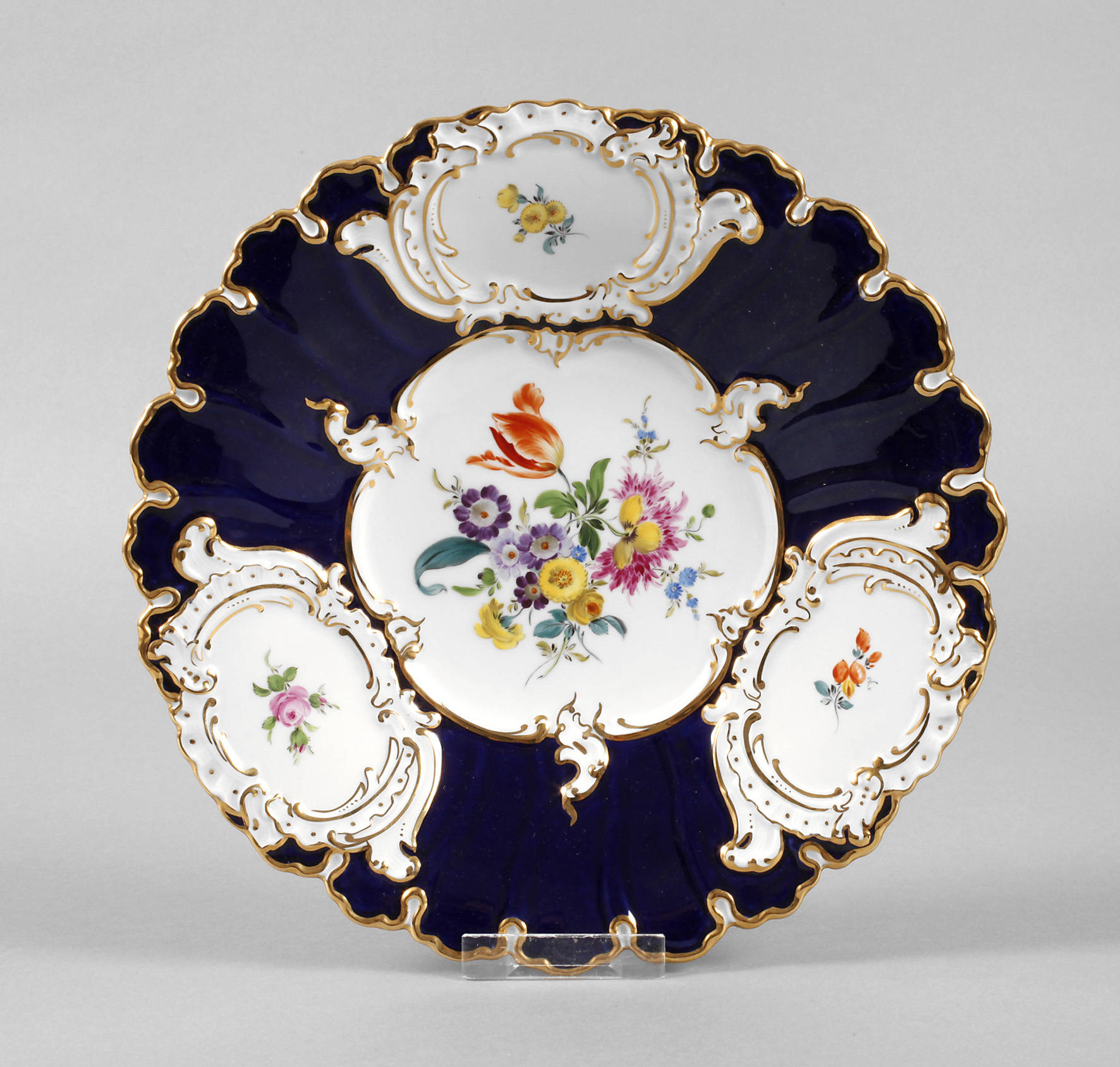 Meissen Prunkteller ”Blumenbukett”