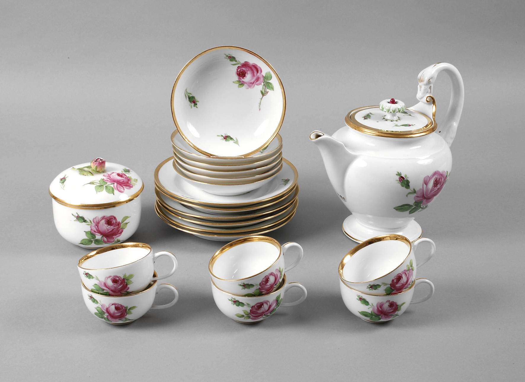 Meissen Restservice ”Rote Rose”