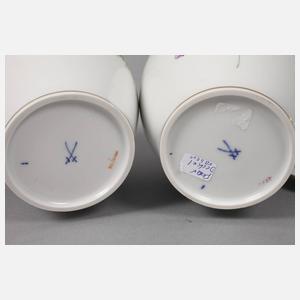 Meissen Paar Deckelvasen Blumenmalerei