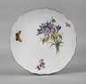Meissen Tortenplatte Wiesenblumen mit Schmetterling