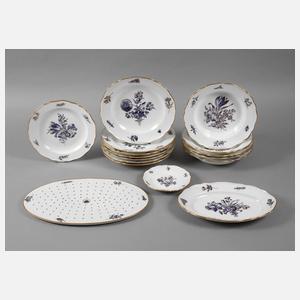 Meissen Restservice ”Blaue Blume mit Insekten”