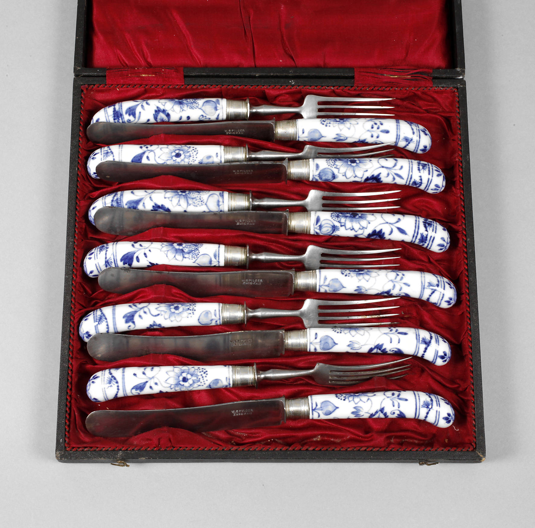 Besteck Zwiebelmuster