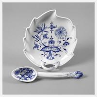 Meissen Löffel und Blattschale ”Zwiebelmuster”111