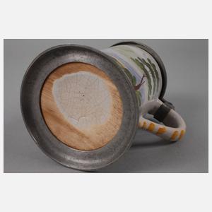 Fayencewalzenkrug mit Posaunist