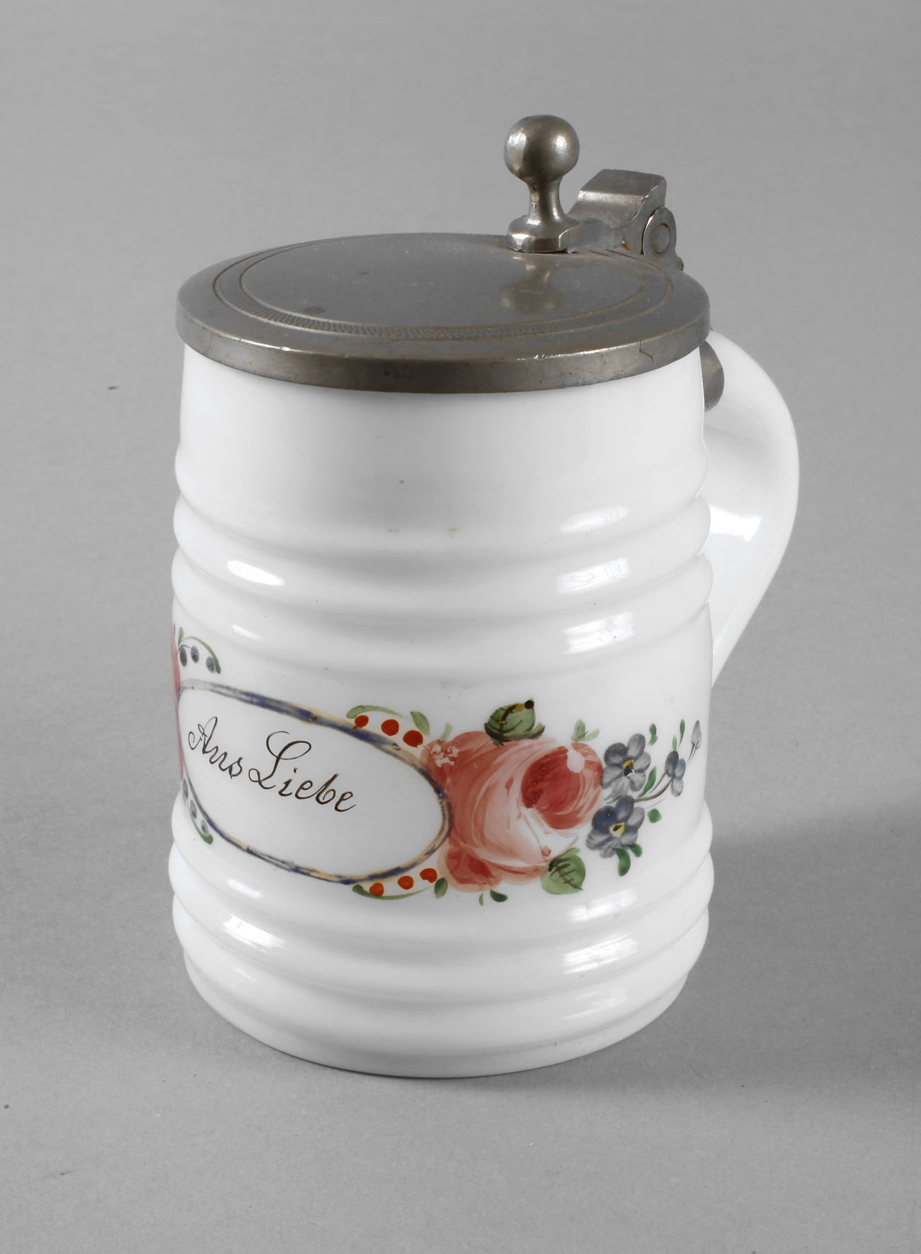 Milchglaskrug ”Aus Liebe”