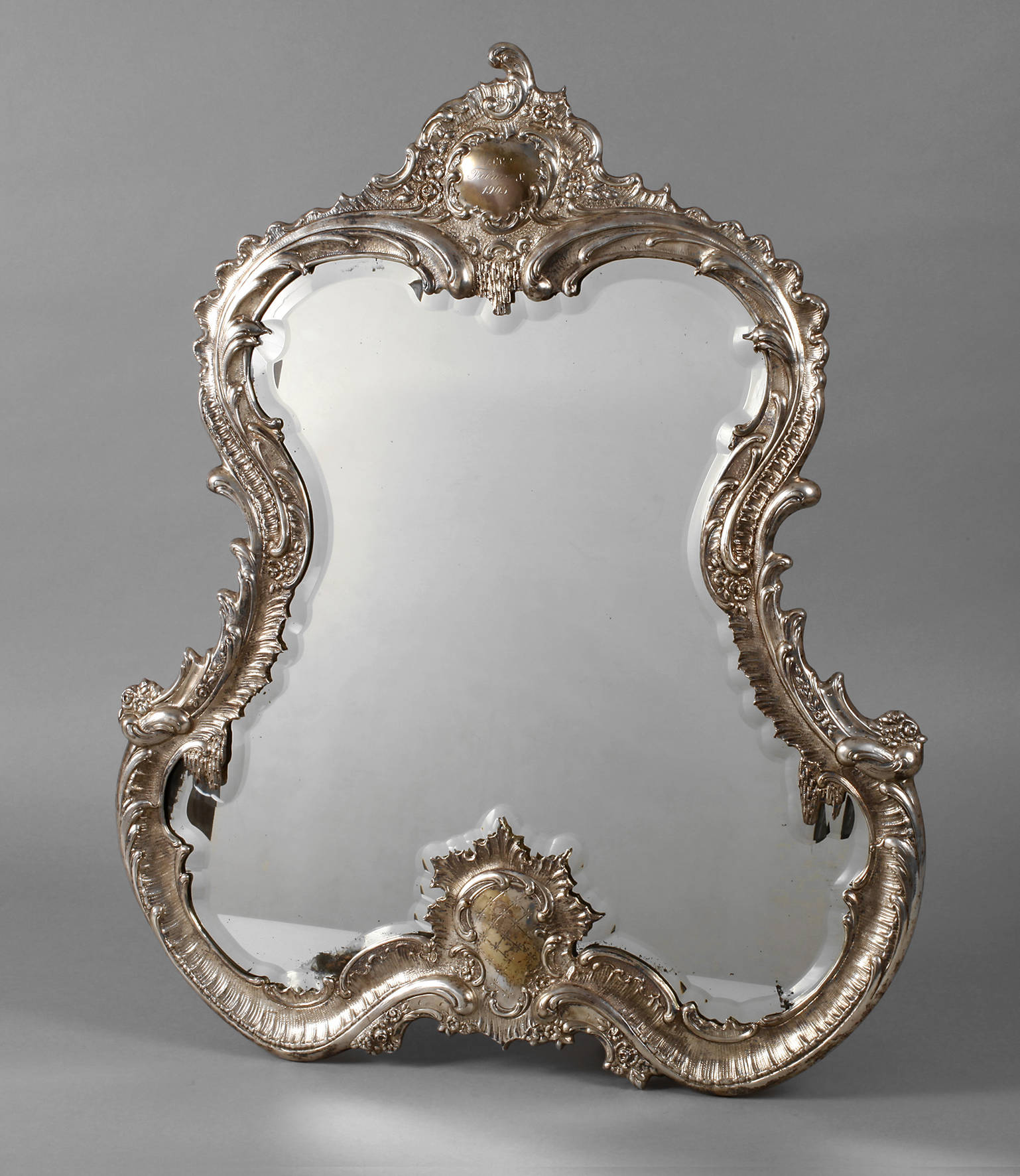 Silber Wandspiegel im Rokokostil