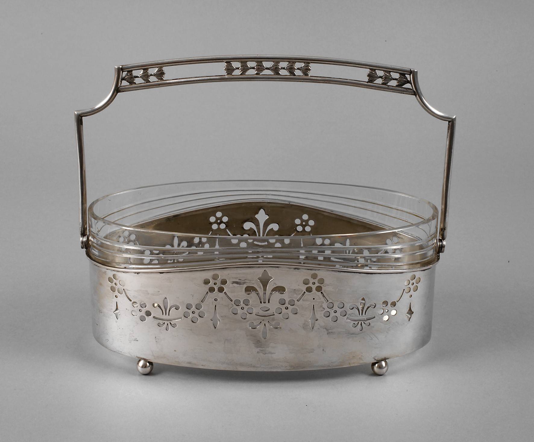 Silberjardiniere Österreich