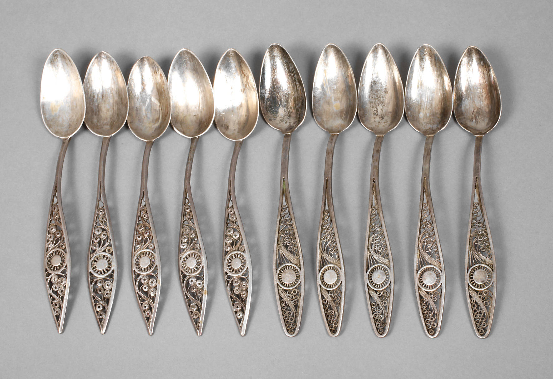 Zehn filigrane Biedermeierlöffel Berlin