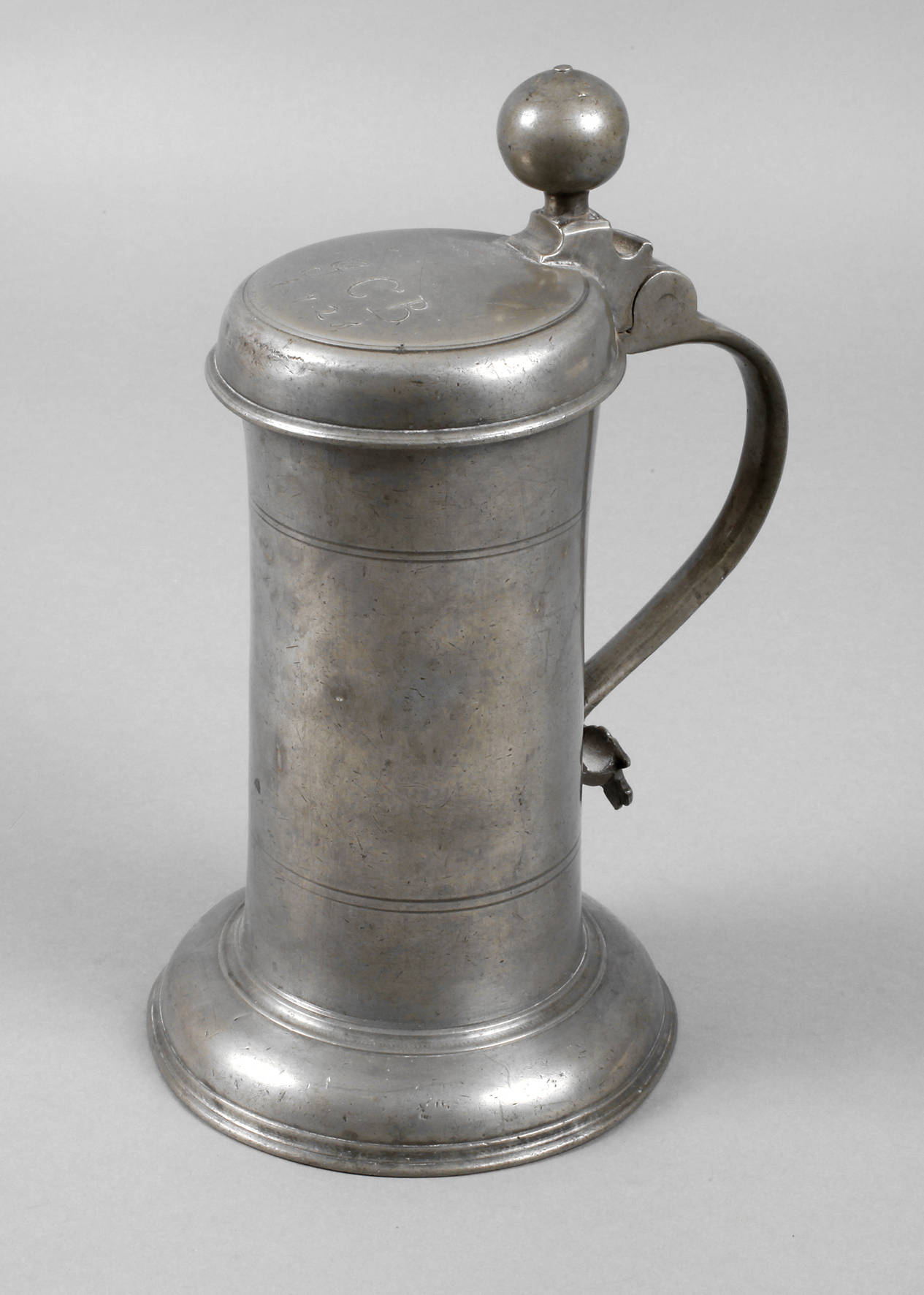 Schlanker Zinnwalzenkrug Zwickau