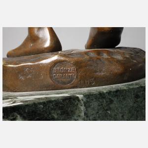 N. Picciole, Junge mit Wasserflasche