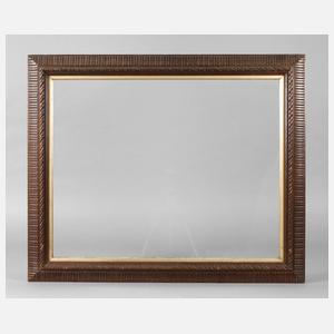 Geschnitzte Holzleiste