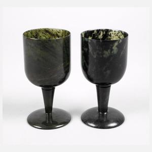Paar Pokalgläser Nephrit