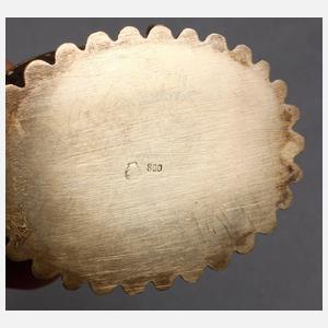 Figürliches Pillendöschen