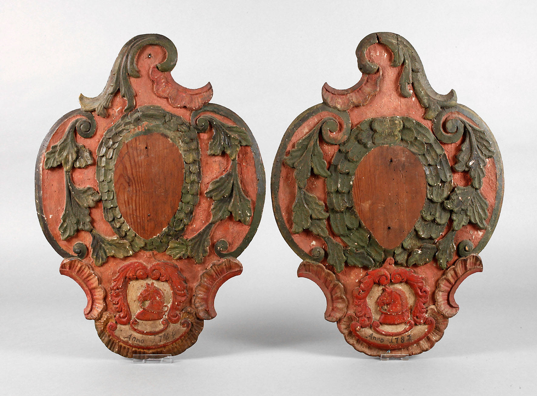 Paar barocke Wandplatten
