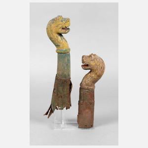 Zwei Schlittenköpfe