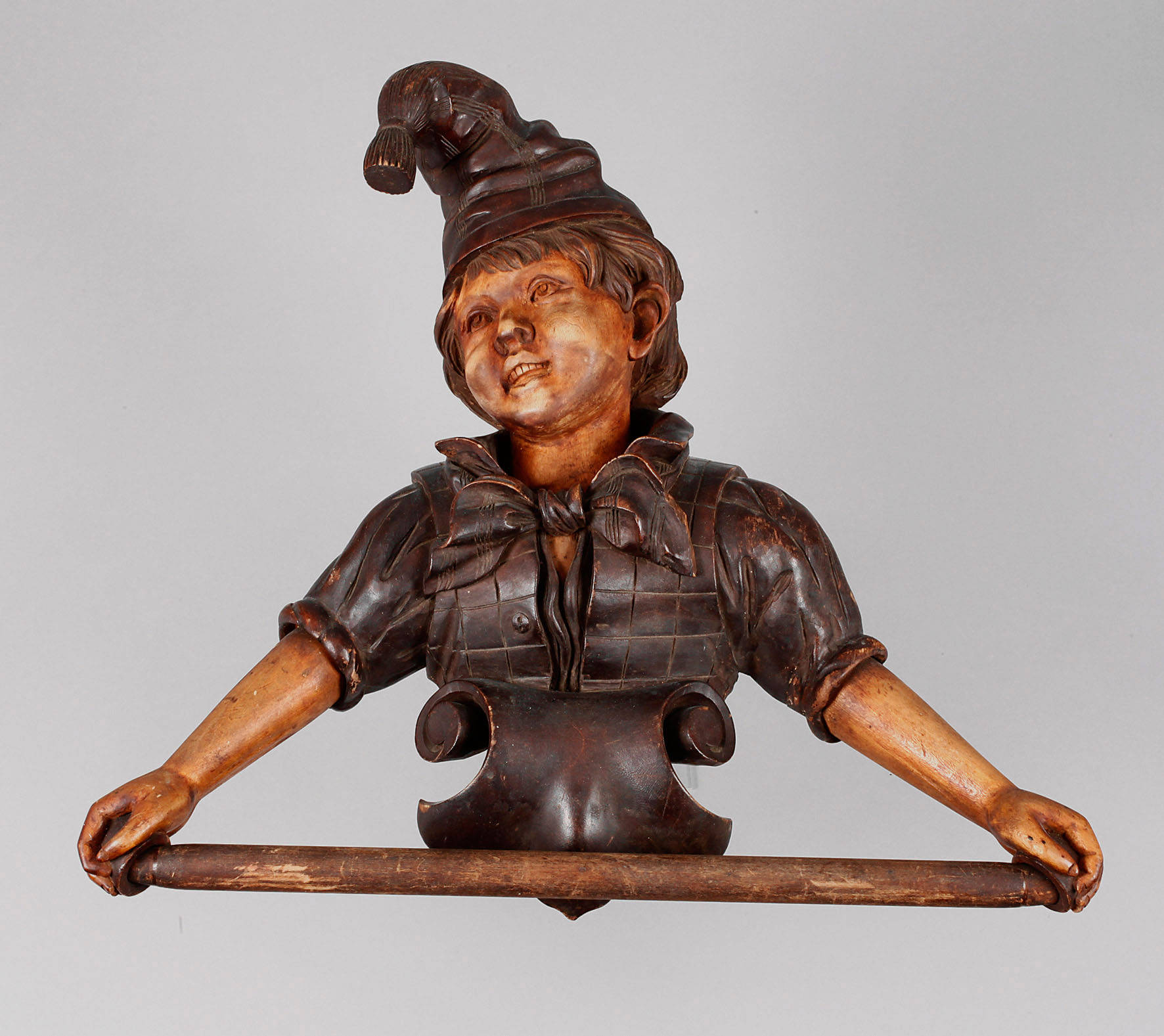 Figürlicher Handtuchhalter