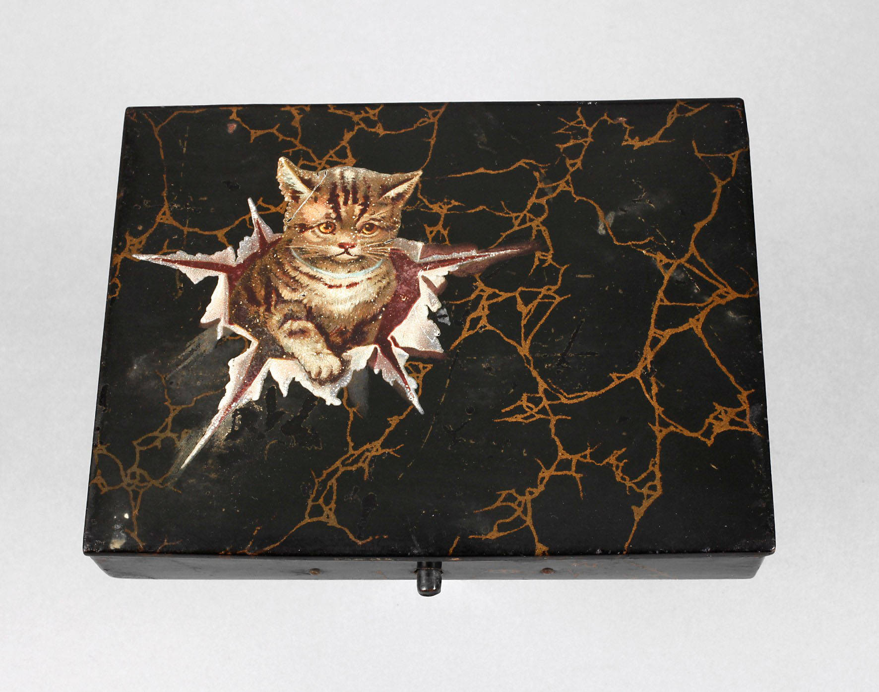 Kleine Lackschatulle