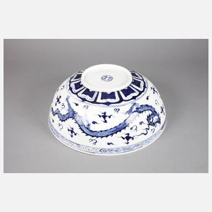 Große Porzellanschüssel