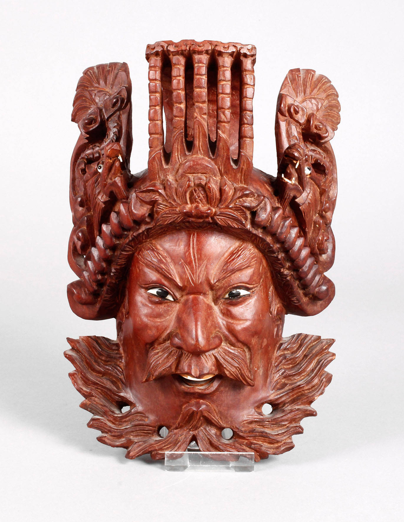 Figürliche Schnitzerei