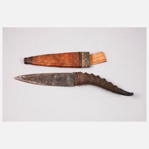 Großes Konvolut außereuropäischer Waffen