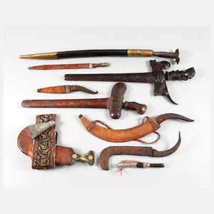 Großes Konvolut außereuropäischer Waffen