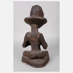 Figürliche Schnitzerei