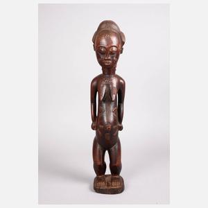 Figürliche Schnitzerei