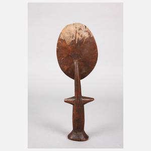 Zwei Skulpturen der Ashanti