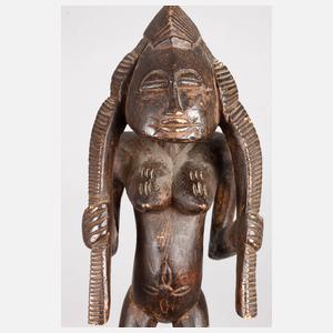 Zwei Skulpturen der Ashanti