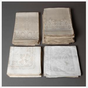 Konvolut Servietten, Handtücher, Mitteldecken Jugendstil