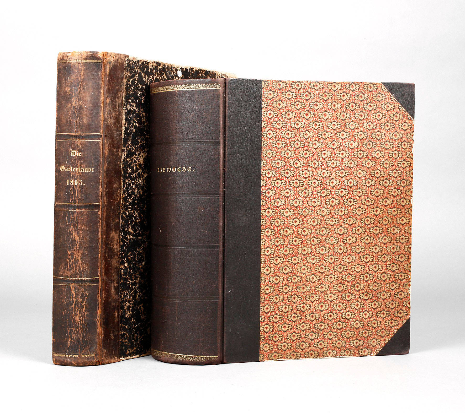 Paar Bände Wochenzeitungen um 1900