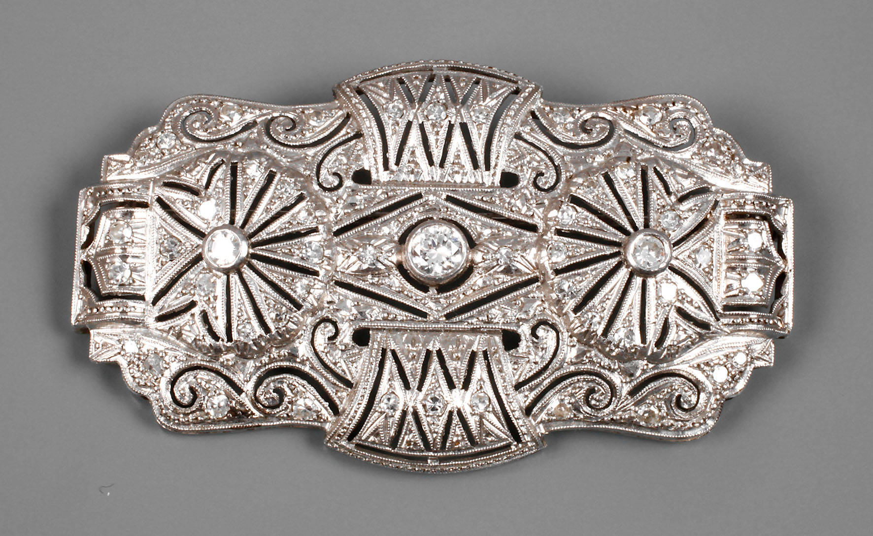 Große Brillantbrosche im Art déco-Stil