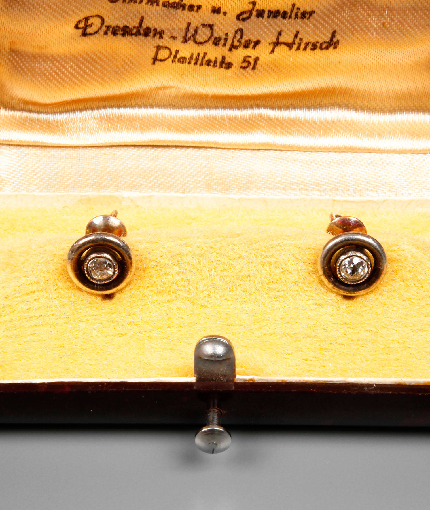 Paar Diamantohrringe