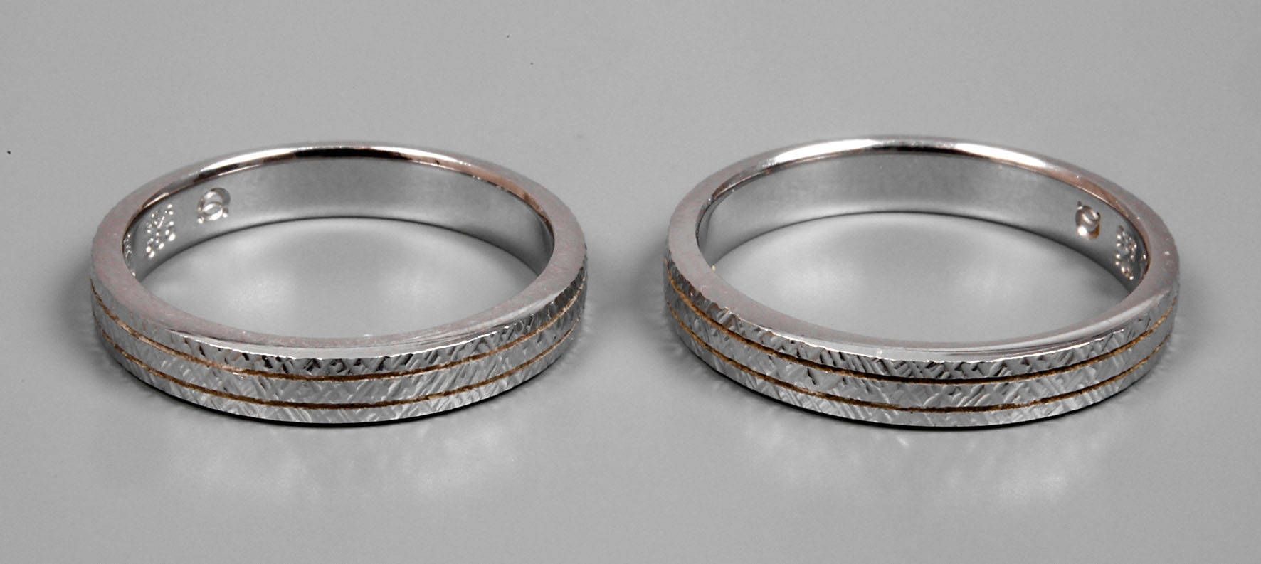 Paar Eheringe Weißgold