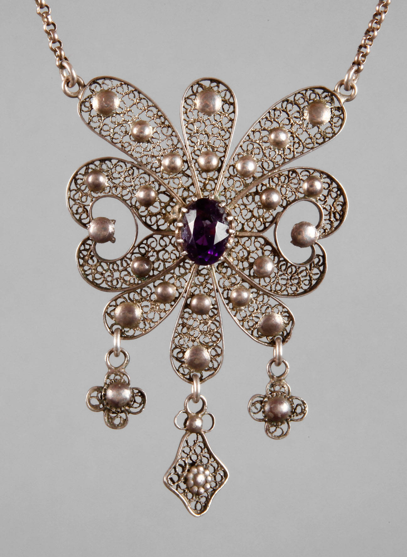 Collier Filigranarbeit