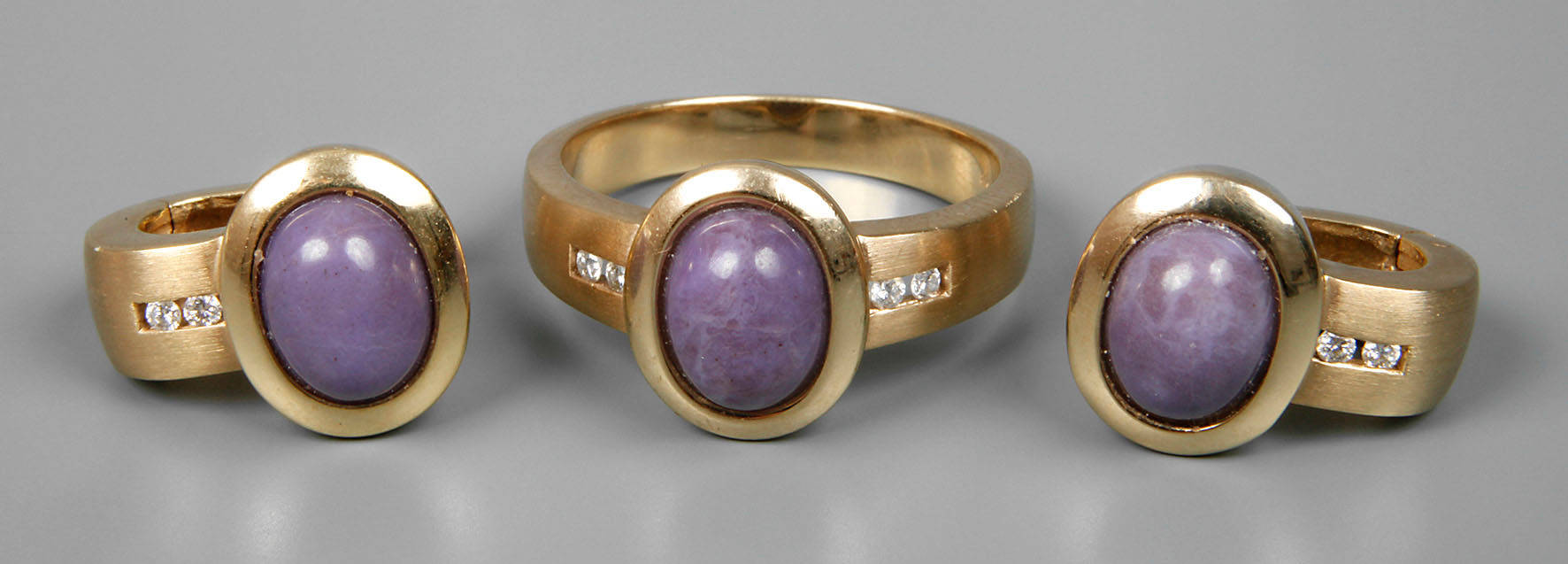 Schmuckset mit Sugelith