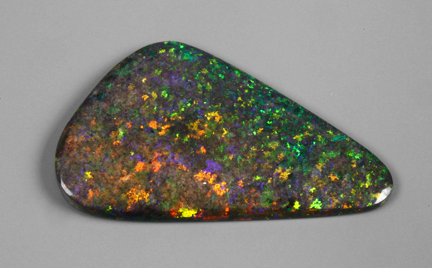 Edelopal