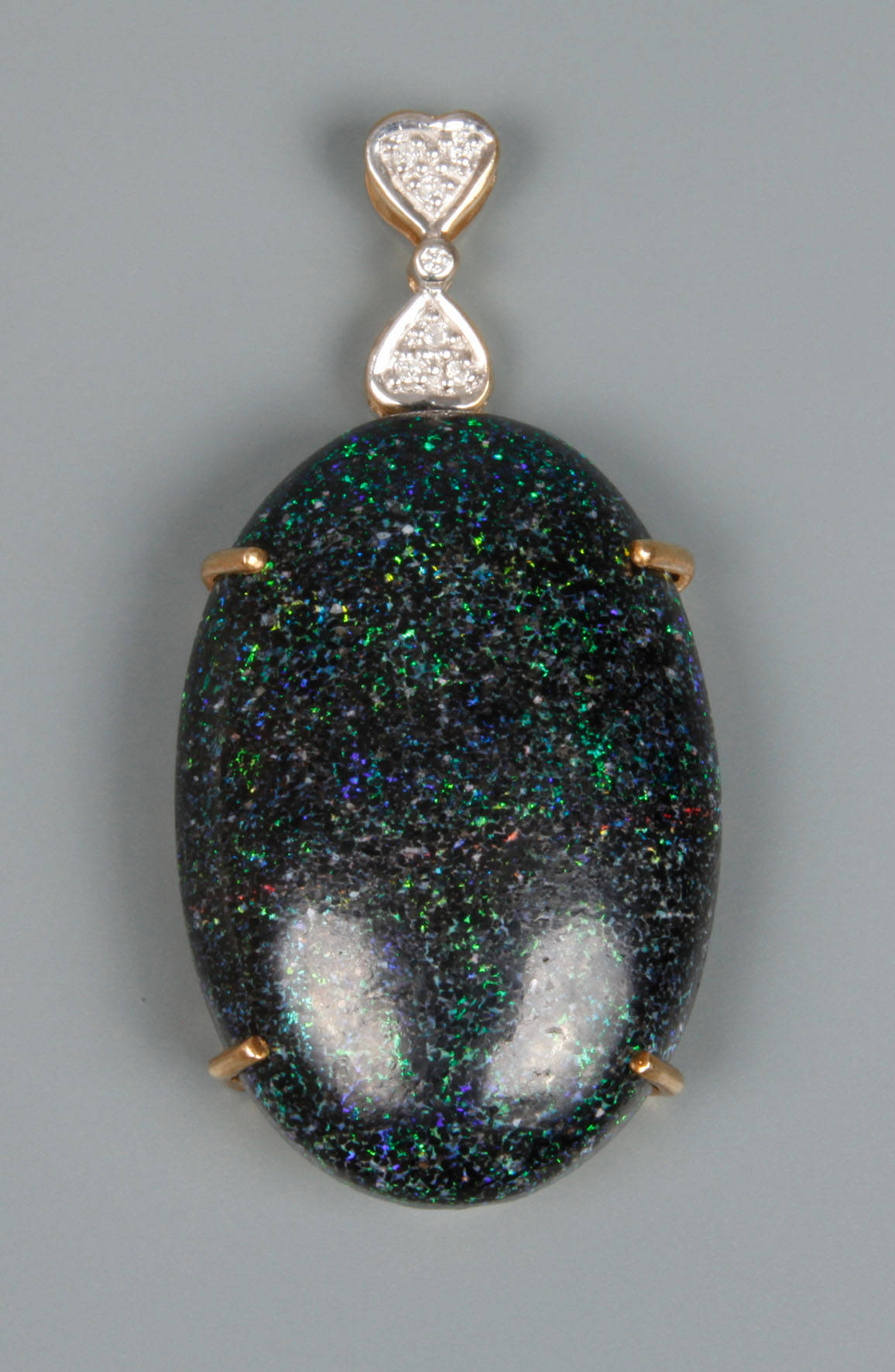 Anhänger mit Matrixopal