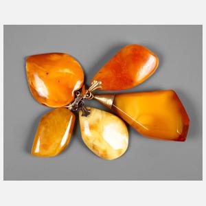 Fünf Anhänger Bernstein