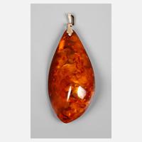 Großer Bernsteinanhänger111