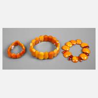 Drei Bernsteinarmbänder Butterscotch111