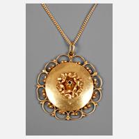 Goldanhänger mit Kette111