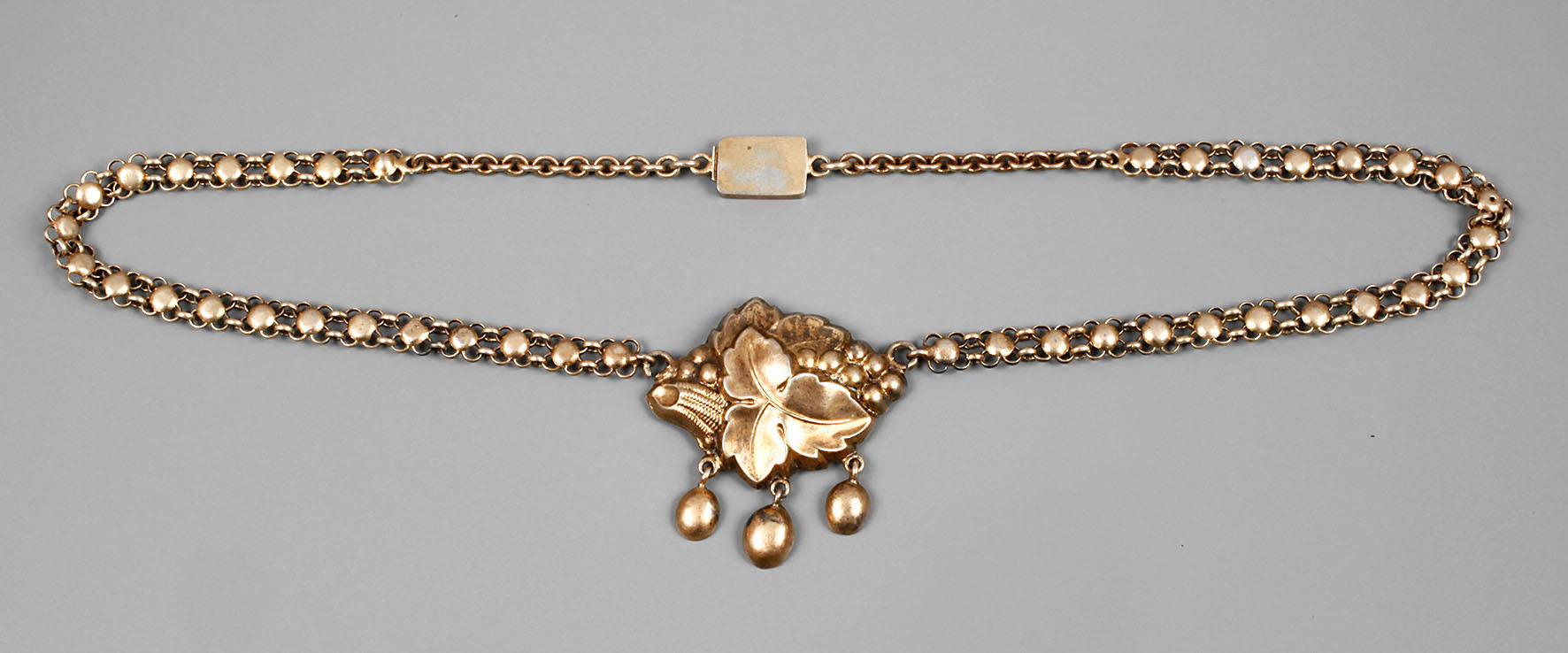 Collier Biedermeier